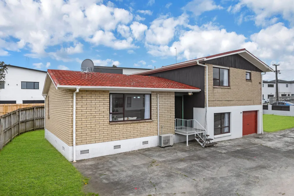 Photos of 73 Pah Road