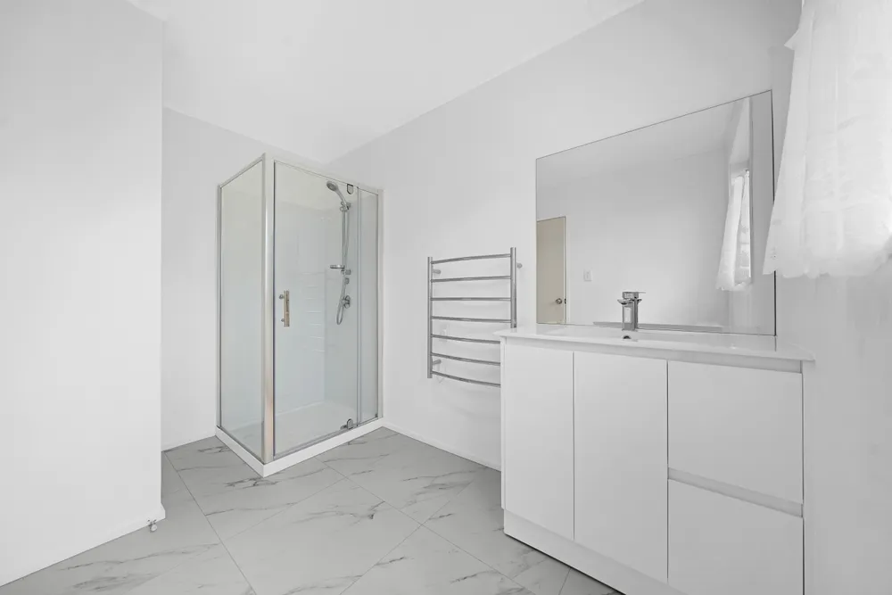 Photos of 73 Pah Road