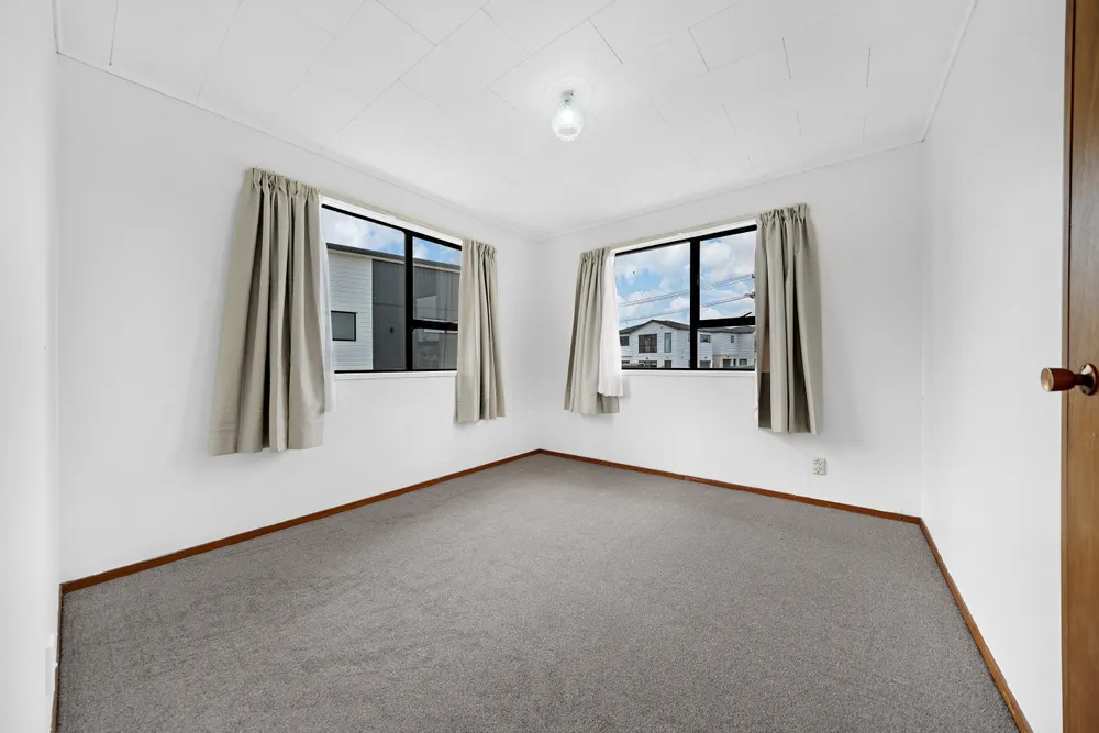 Photos of 73 Pah Road