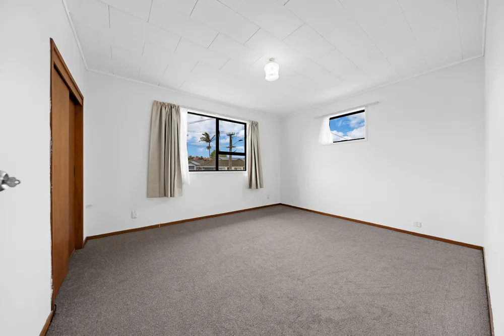Photos of 73 Pah Road
