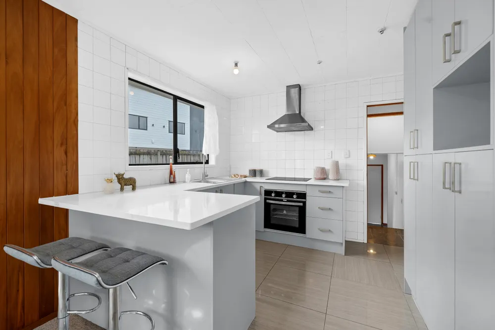 Photos of 73 Pah Road