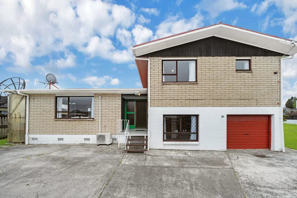 Photos of 73 Pah Road