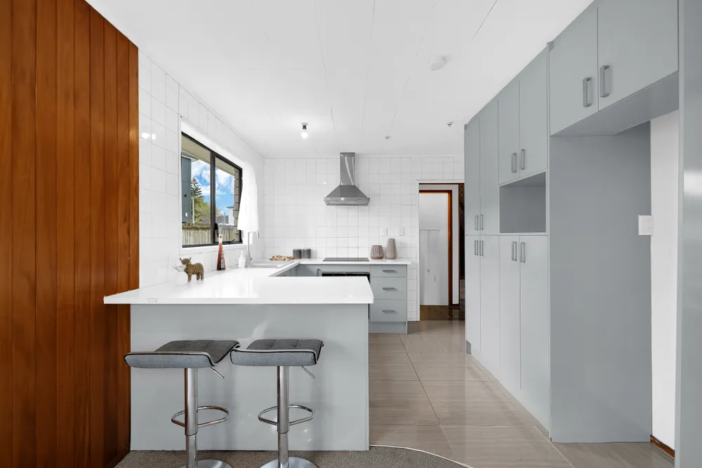 Photos of 73 Pah Road