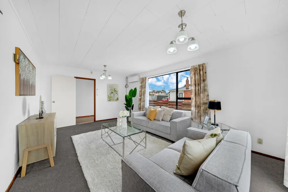 Photos of 73 Pah Road