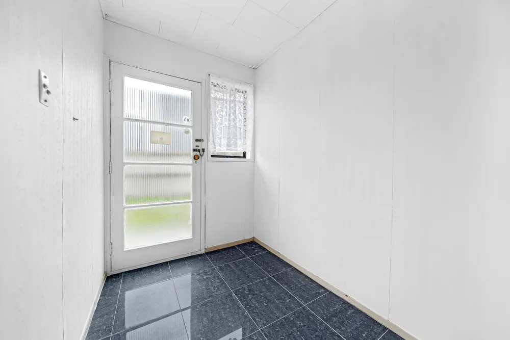 Photos of 73 Pah Road