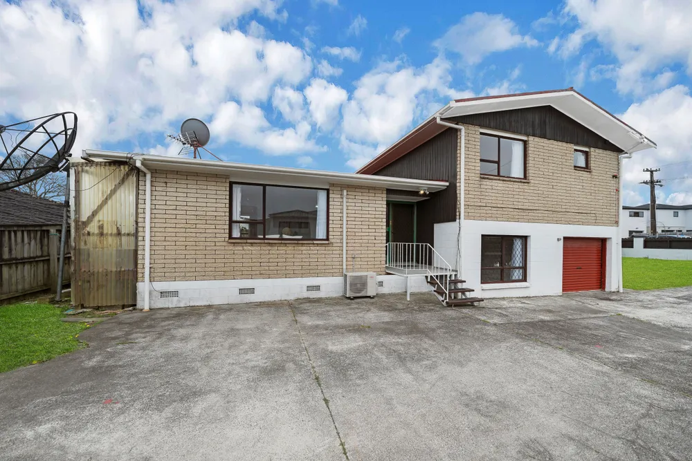 Photos of 73 Pah Road