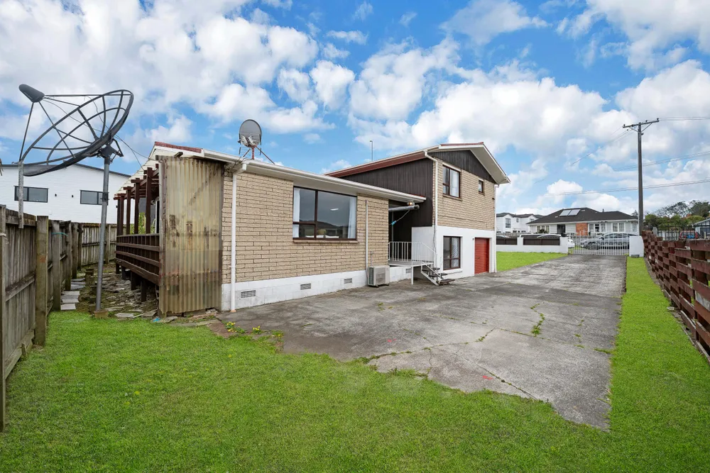 Photos of 73 Pah Road
