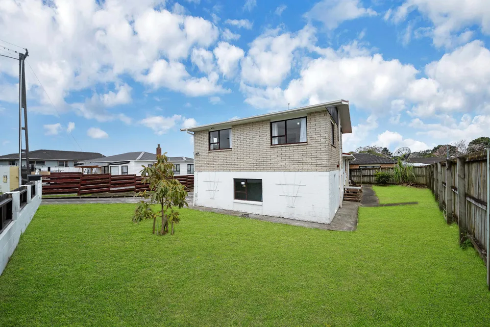 Photos of 73 Pah Road