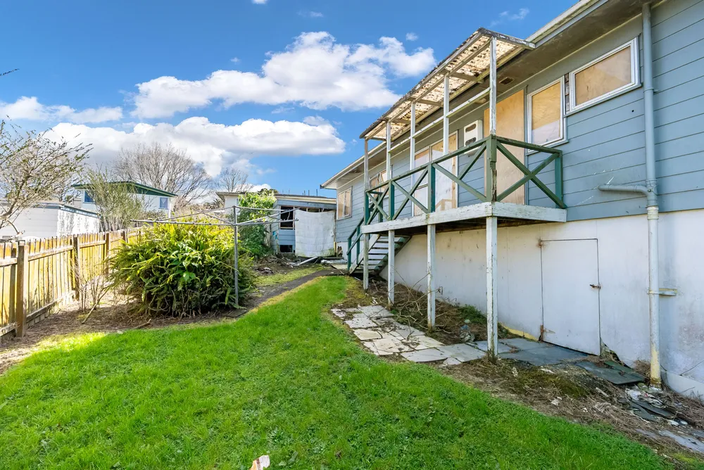 Photos of 127 Smeaton Drive