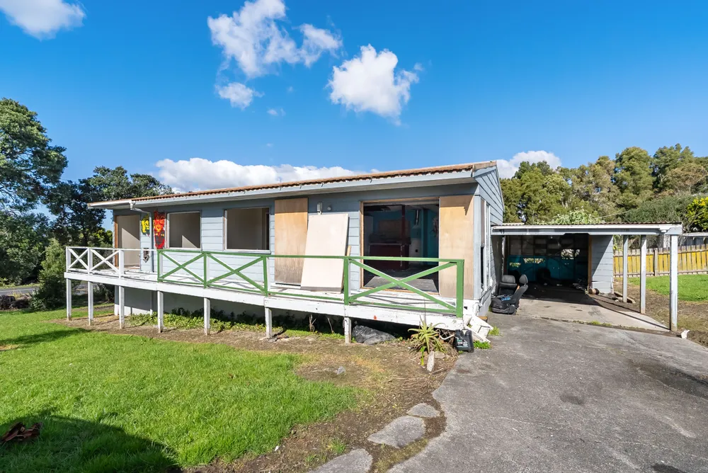 Photos of 127 Smeaton Drive