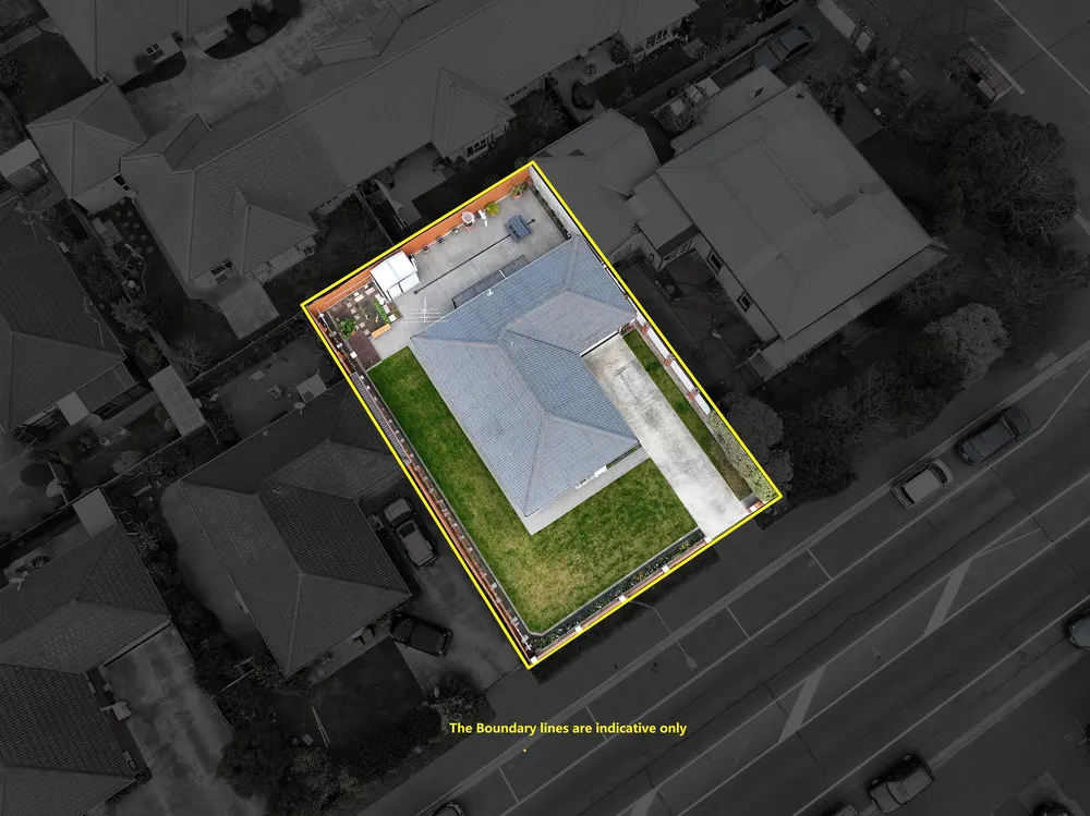 Photos of 200 Williams Street