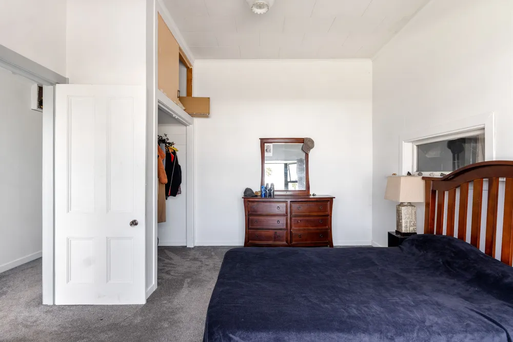 Photos of 483 Palmerston Road