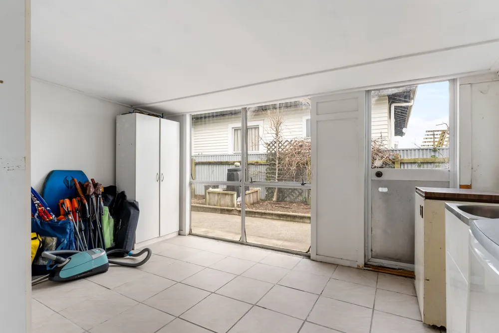 Photos of 483 Palmerston Road