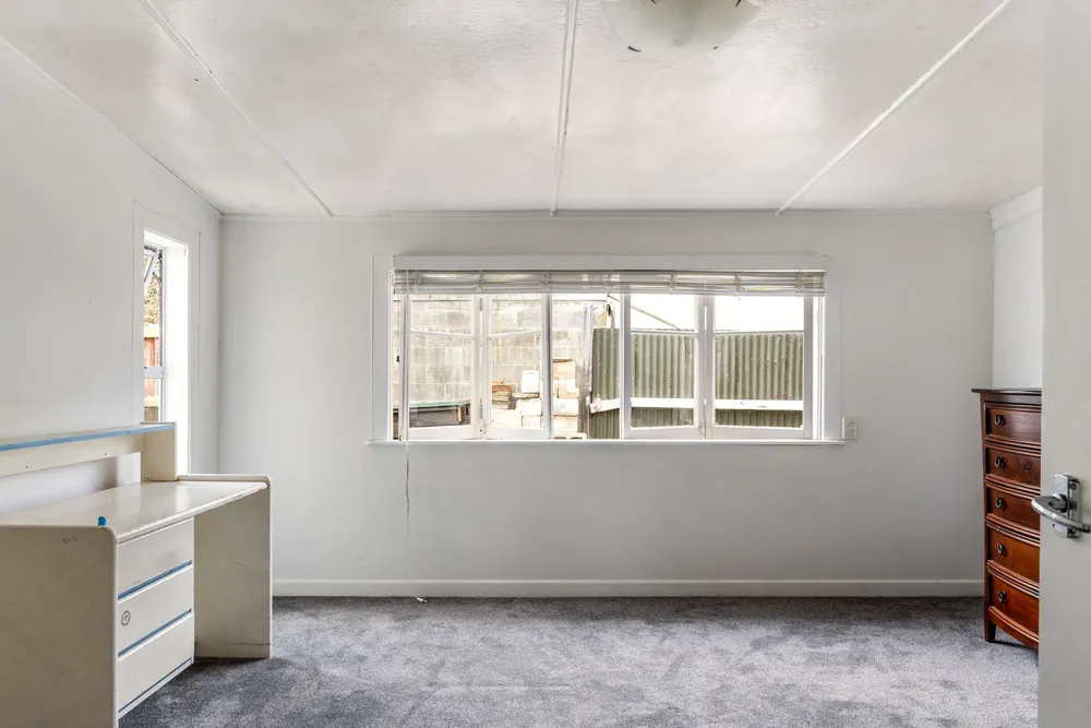 Photos of 483 Palmerston Road