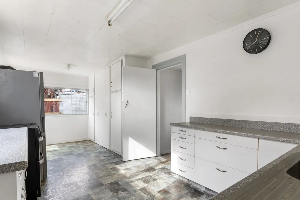 Photos of 483 Palmerston Road