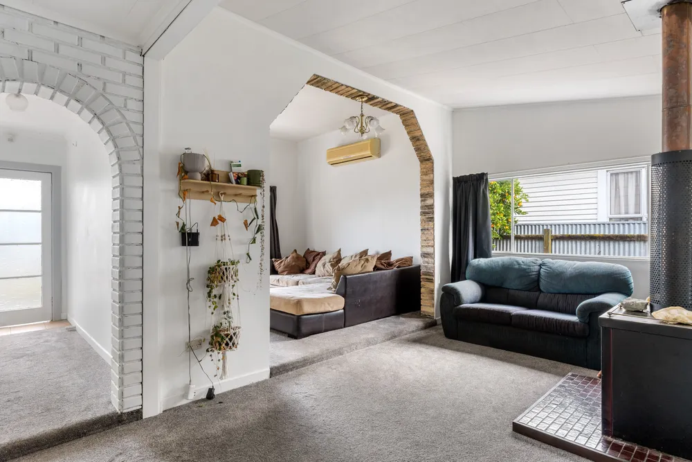 Photos of 483 Palmerston Road