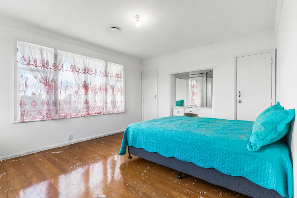 Photos of 114 Alfriston Road