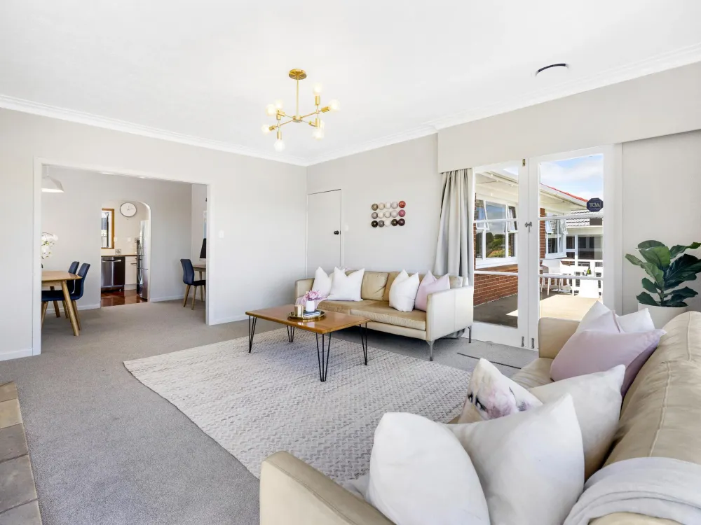 Photos of 5 Coates Road