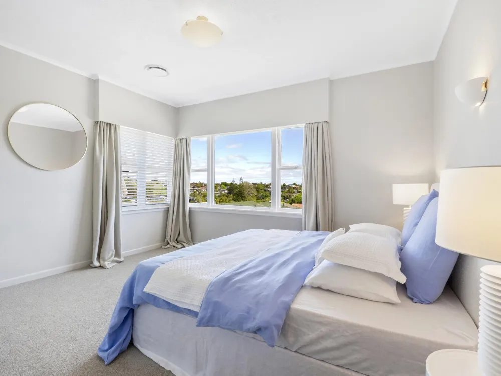 Photos of 5 Coates Road