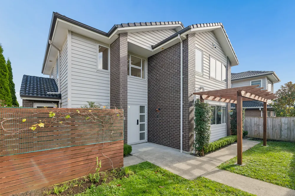 Photos of 40 Pikao Place