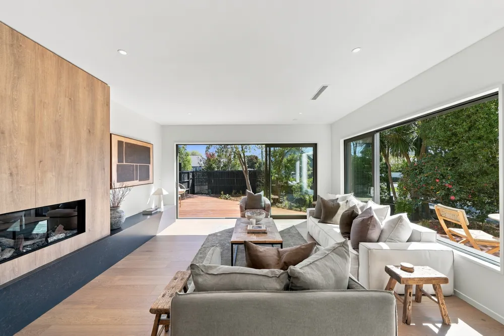 Photos of 26 Perry Street