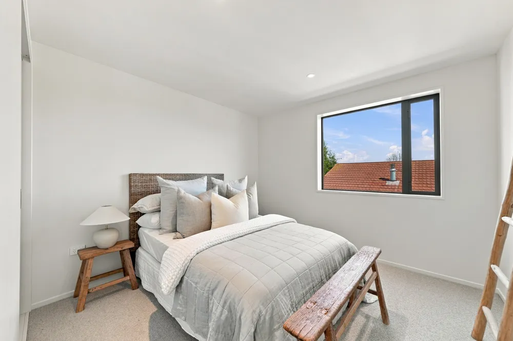 Photos of 26 Perry Street