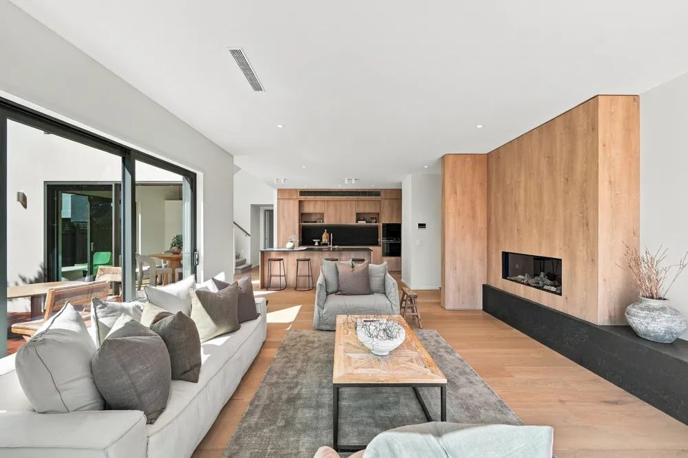 Photos of 26 Perry Street