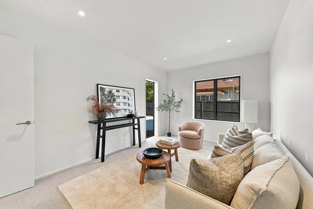 Photos of 26 Perry Street