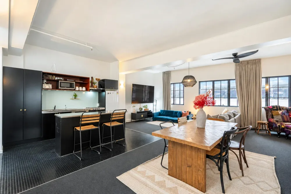 Photos of 4N/11 Durham Street East