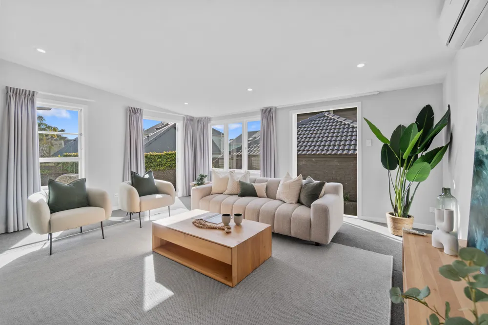Photos of 36 Ngaio Street