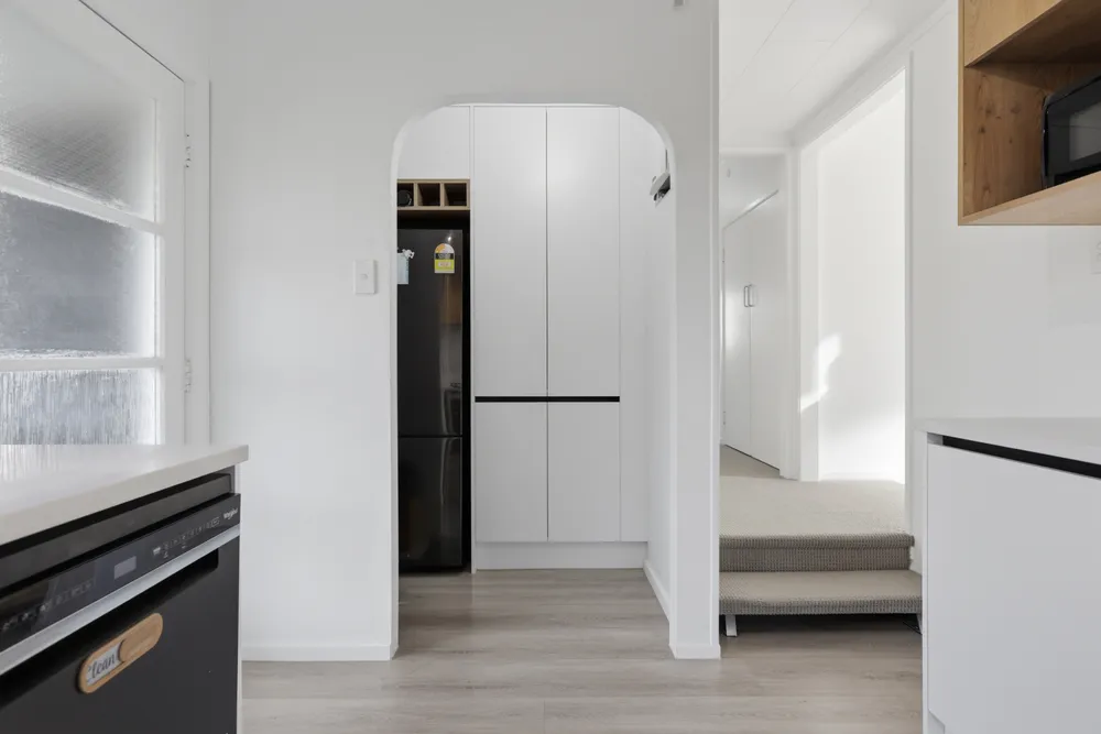 Photos of 39 Thornlow Street