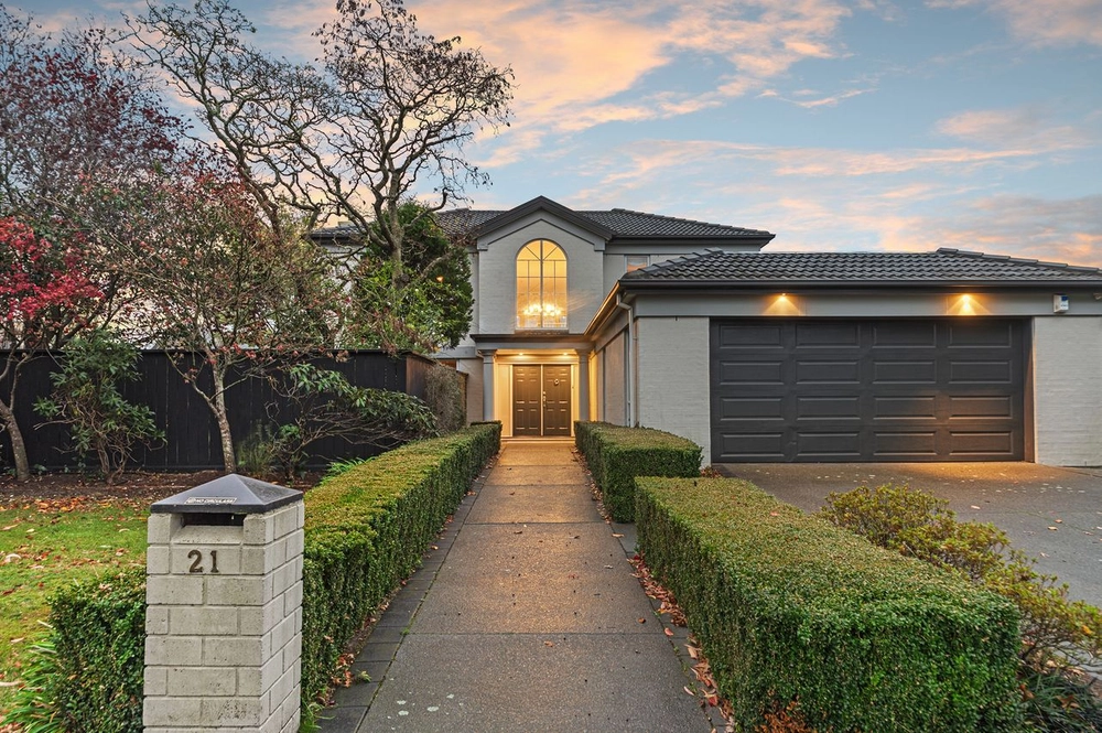 Photos of 21 Elmwood Drive